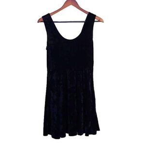 Forever 21 Dress Velour Skater Stretch Mini Fit Flare Witch Core Gothic Black M‎